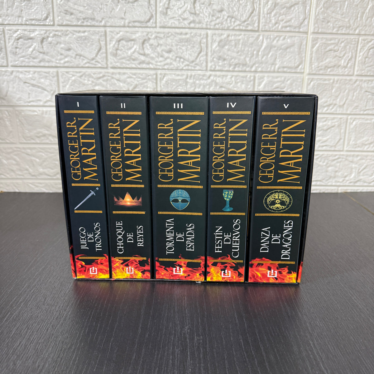 Colección Juego de Tronos - Saga Canción de Hielo y Fuego Tapa Dura (George R. R. Martin)