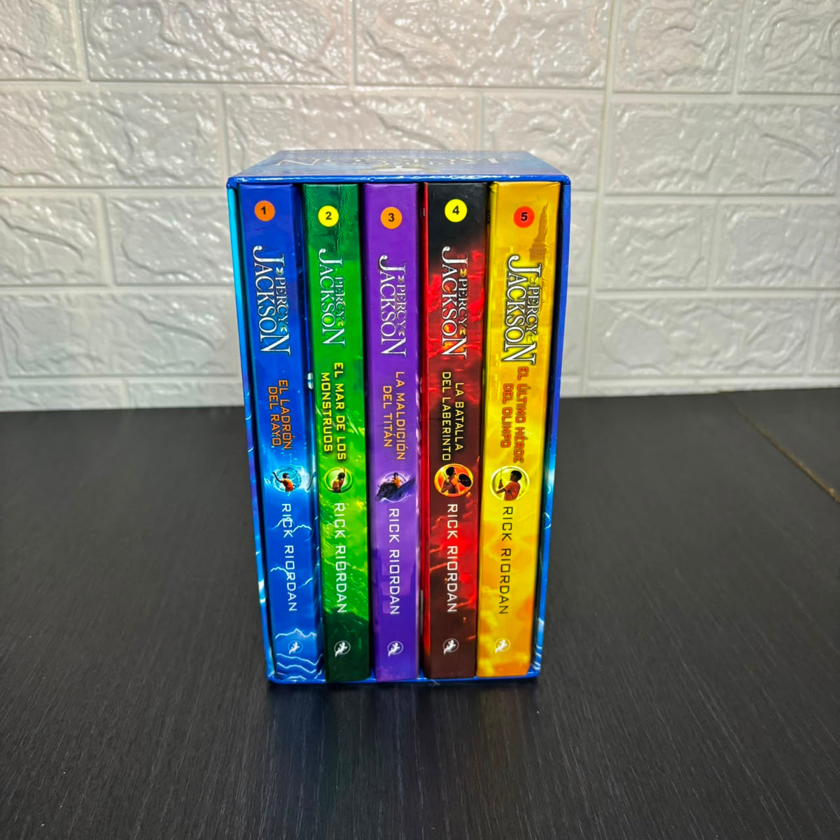 Colección Percy Jackson y los Dioses del Olimpo - Saga Completa 5 Libros Tapa Blanda (Rick Riordan)
