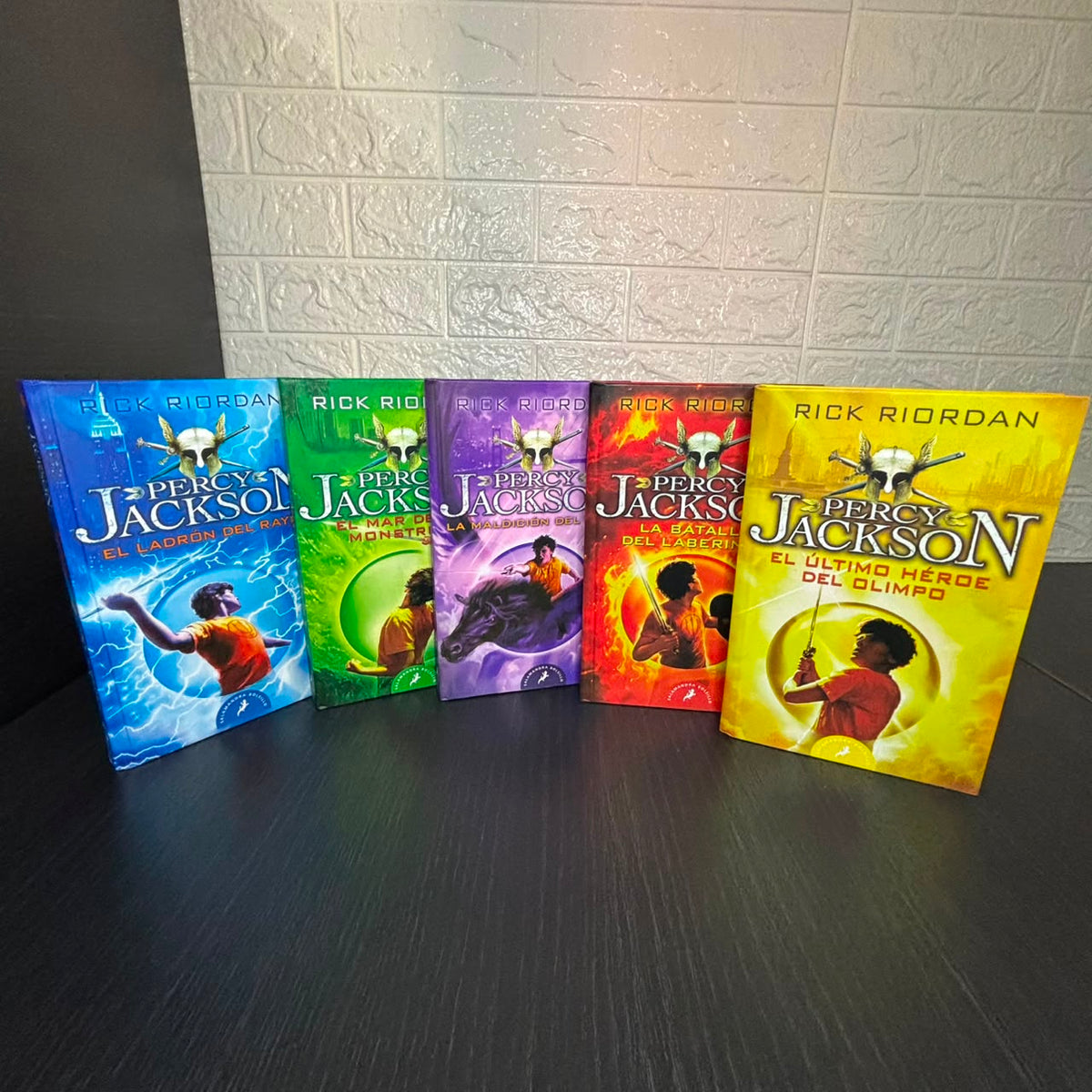 Colección Percy Jackson y los Dioses del Olimpo - Saga Completa 5 Libros Tapa Blanda (Rick Riordan)